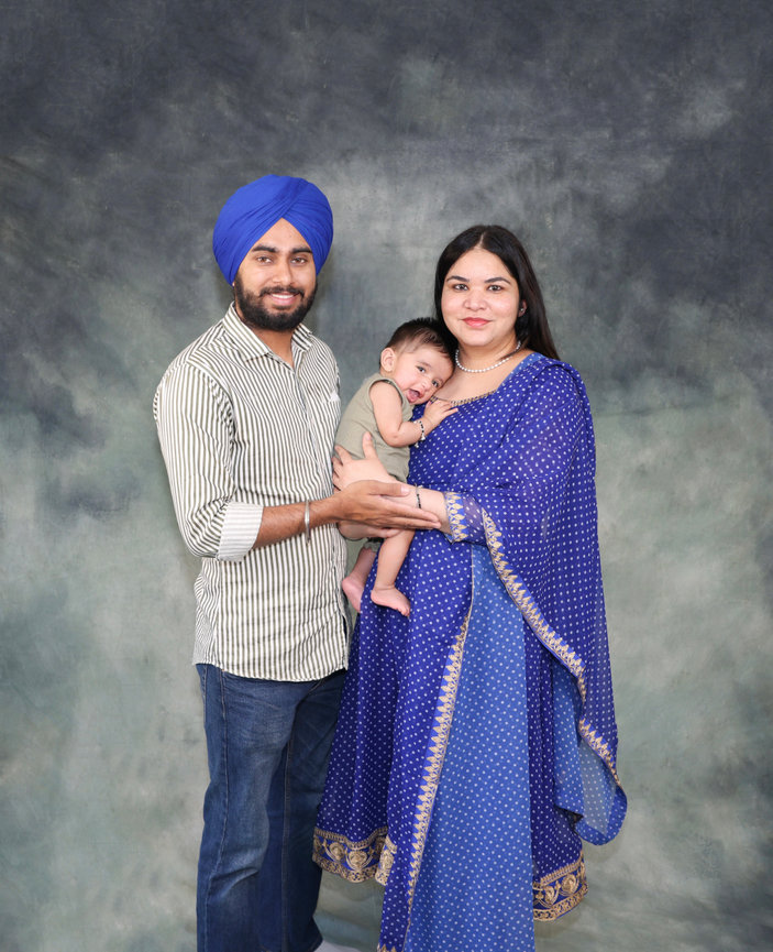 Best Reasons to Hire a Baby Milestone Photographer in Winnipeg for Your Growing Family